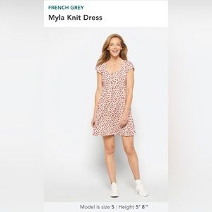 French Gray dress. Size M. Brand new!